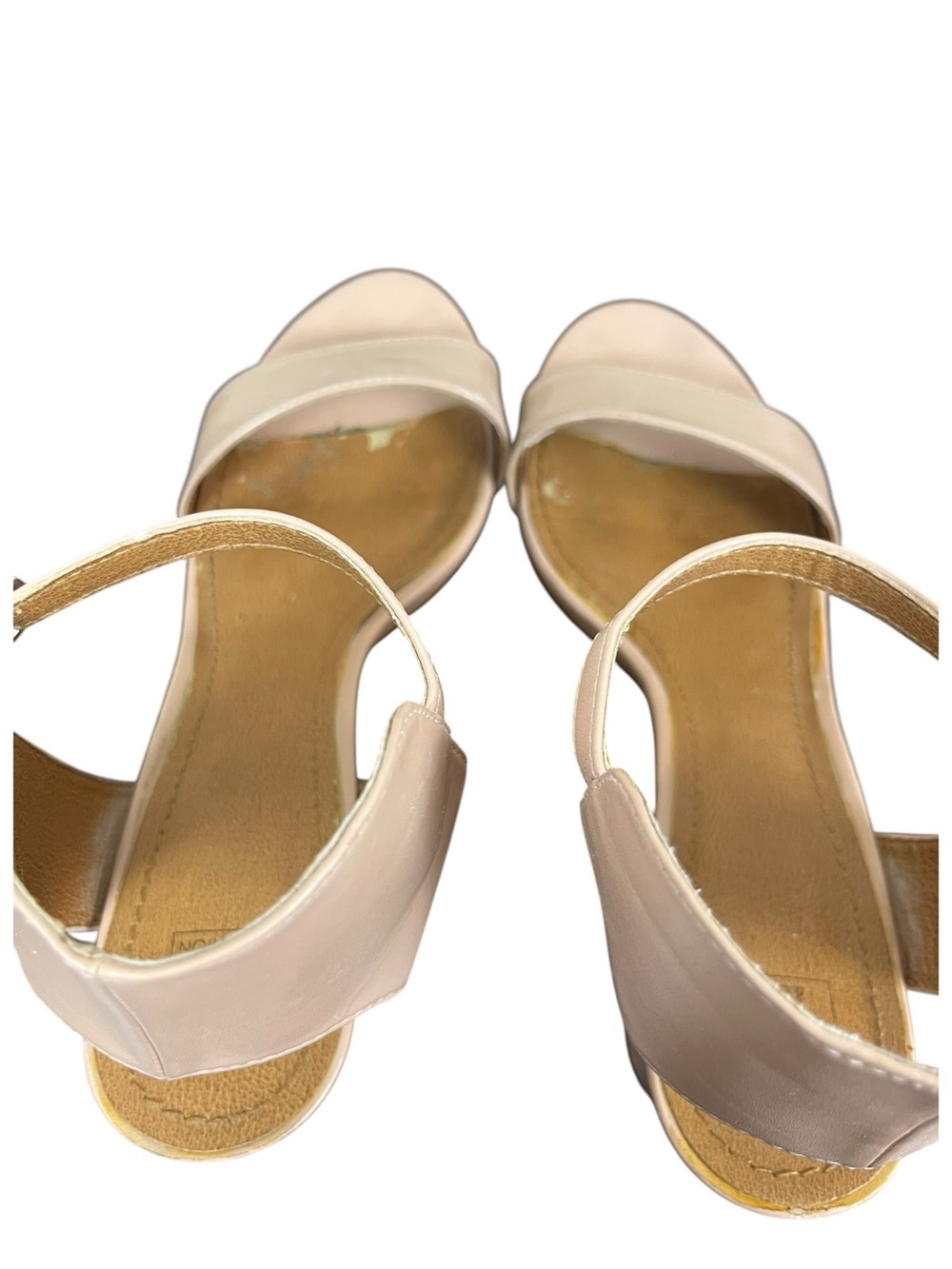 14th & Union Beige Patent Ankle Strap Heels Women's size 8 - Picture 12 of 12